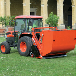 Tondobac à fléaux Koala 1000 Peruzzo pour Kubota