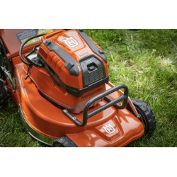 Tondeuse Husqvarna LC551iV