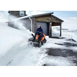 Autoportée Husqvarna rider R316T 4x4 combiclip 112
