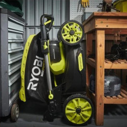 Tondeuse tractée Brushless 36V Max Power 5.0Ah Ryobi en Pack