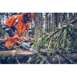 Tronçonneuse thermique Husqvarna 562XP en guide de 50cm