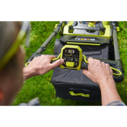 Tondeuse tractée Brushless 36V Max Power 6.0Ah Ryobi en Pack