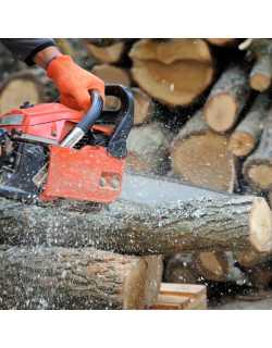 Tronçonneuse: Je coupe mon bois de chauffage