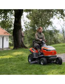 Quelle tondeuse autoportée pour mon terrain de plus de 4000m2 ?